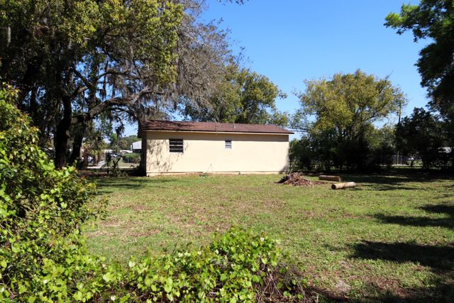 2024 Dixie Avenue, Eustis, FL 32726