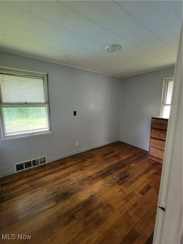 4176 W 143rd Street, Cleveland, OH 44135