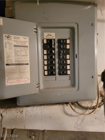 4176 W 143rd Street, Cleveland, OH 44135