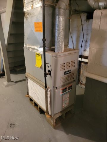 4176 W 143rd Street, Cleveland, OH 44135