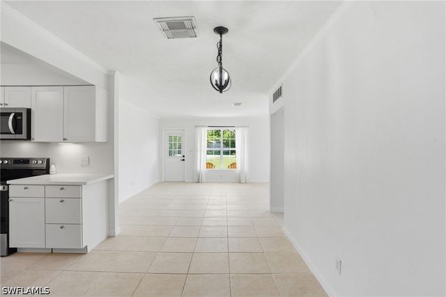 9920 Almetta AVE, Fort Myers, FL 33919