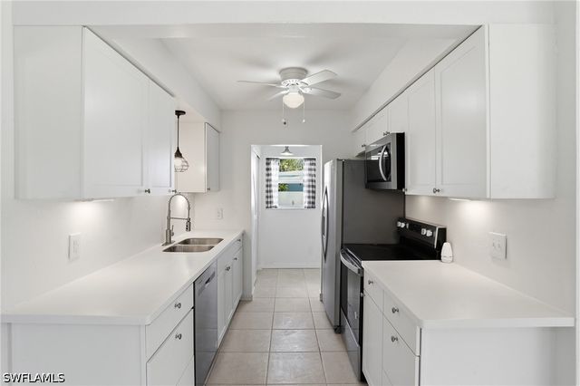 9920 Almetta AVE, Fort Myers, FL 33919