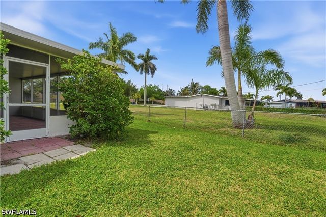 9920 Almetta AVE, Fort Myers, FL 33919