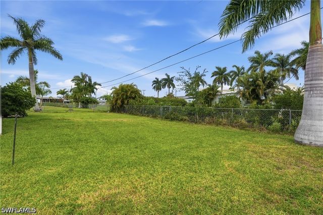 9920 Almetta AVE, Fort Myers, FL 33919