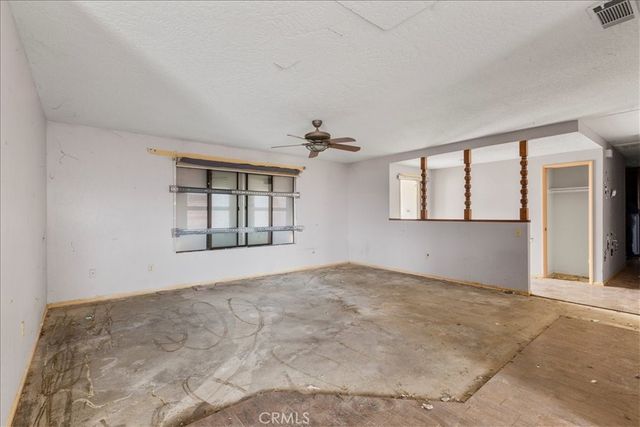 20575 Lupine Street, Apple Valley, CA 92308