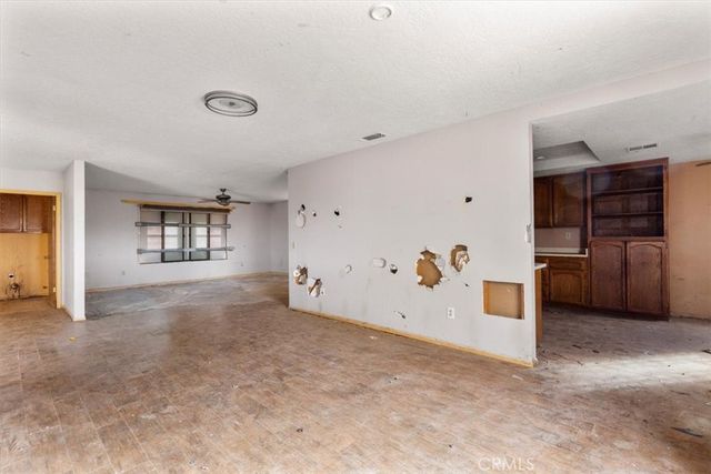 20575 Lupine Street, Apple Valley, CA 92308