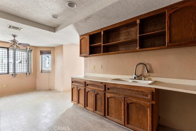 20575 Lupine Street, Apple Valley, CA 92308