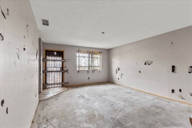 20575 Lupine Street, Apple Valley, CA 92308