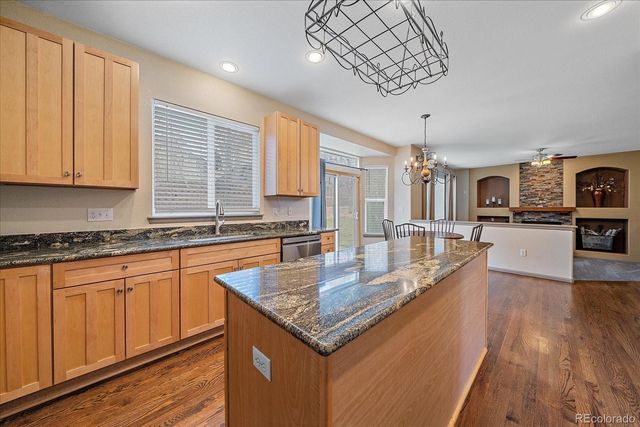 7204 S Ukraine Street, Aurora, CO 80016