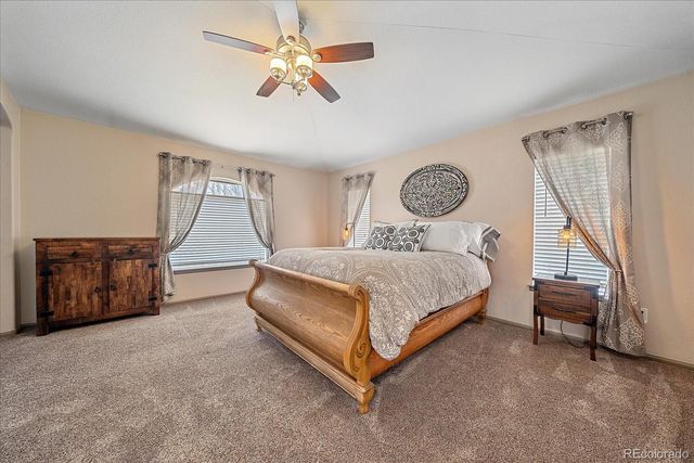 7204 S Ukraine Street, Aurora, CO 80016