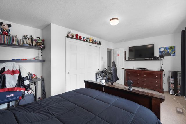 7216 Via Contenta NE, Albuquerque, NM 87113