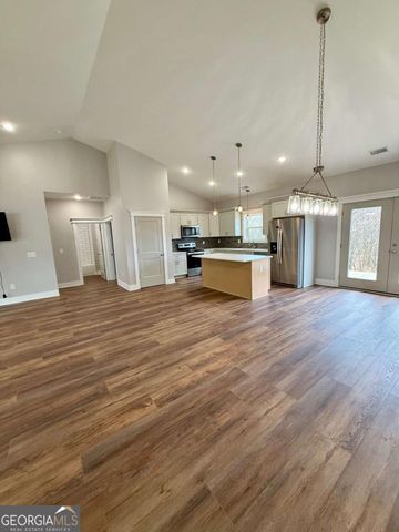 270 Meadow Crest Drive, Cleveland, GA 30528