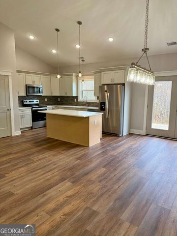 270 Meadow Crest Drive, Cleveland, GA 30528