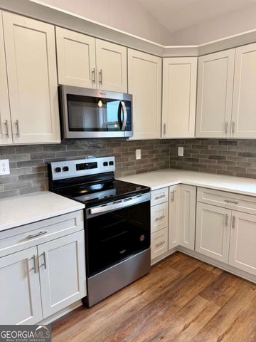 270 Meadow Crest Drive, Cleveland, GA 30528