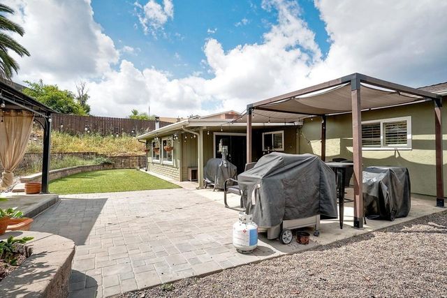 13833 Los Coches Road E, El Cajon, CA 92021