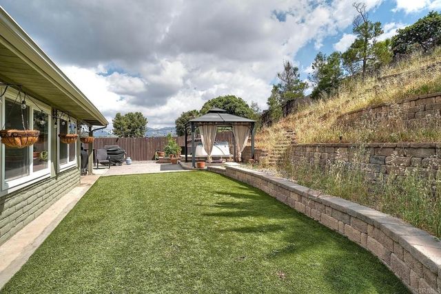 13833 Los Coches Road E, El Cajon, CA 92021