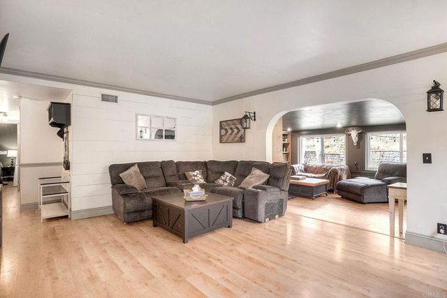 13833 Los Coches Road E, El Cajon, CA 92021