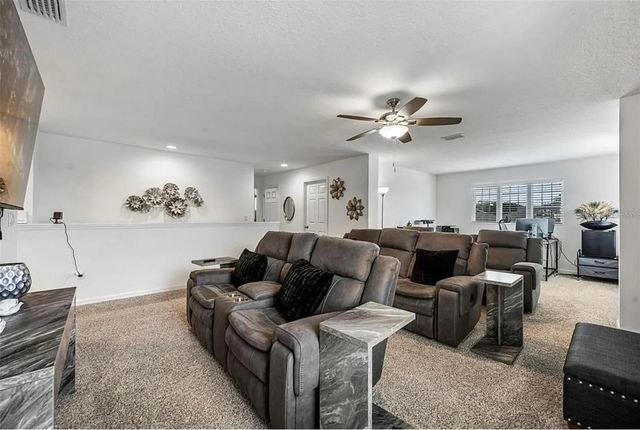 535 DARSHIRE AVENUE, Eustis, FL 32736