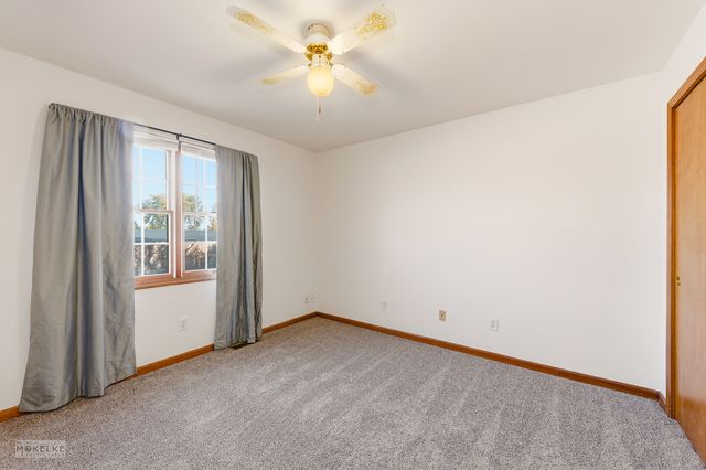 105 COLONIAL Parkway B, Yorkville, IL 60560