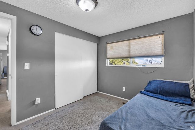 5364 W WOODLEDGE AVE, West Valley City, UT 84120