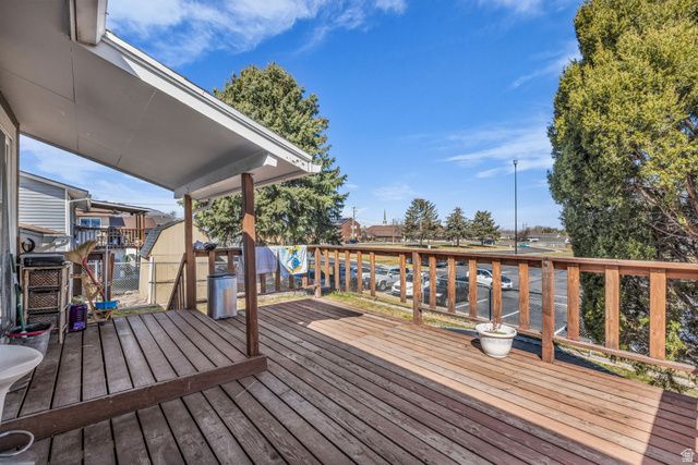 5364 W WOODLEDGE AVE, West Valley City, UT 84120