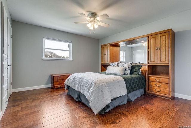 269 Sherri, Universal City, TX 78148