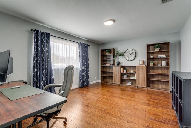 269 Sherri, Universal City, TX 78148