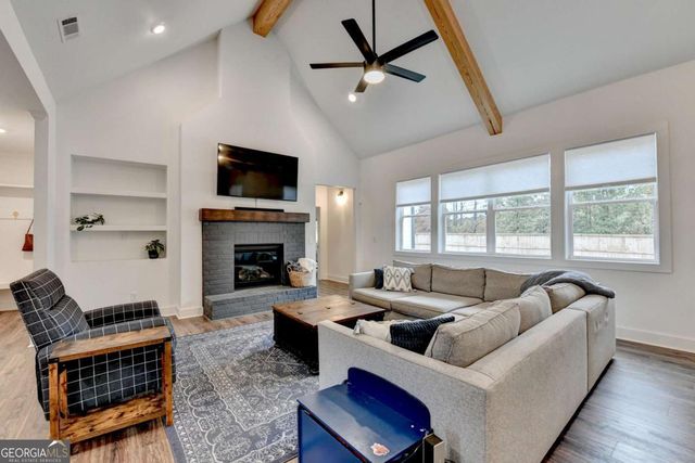 612 Walker Court, Canton, GA 30115