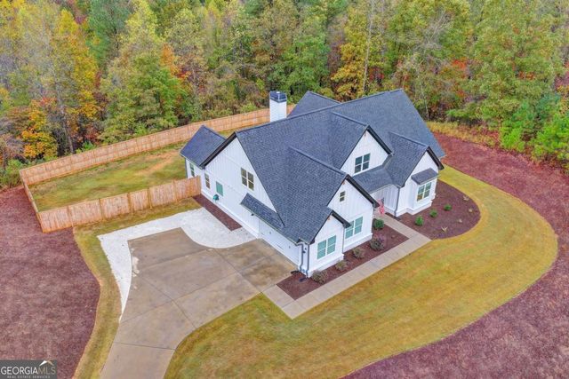 612 Walker Court, Canton, GA 30115