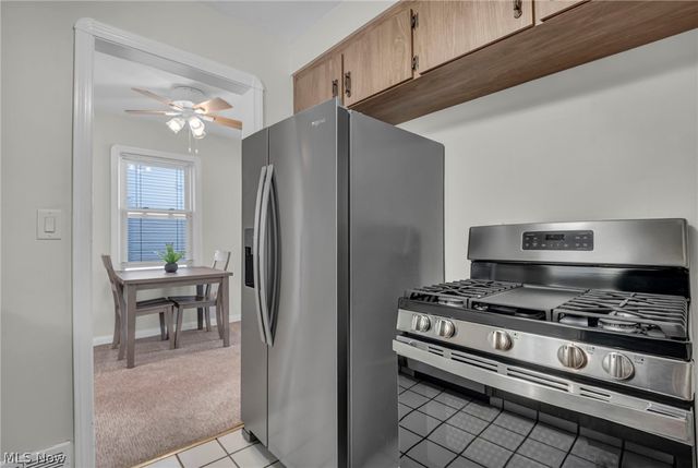 424 E 326th Street, Willowick, OH 44095