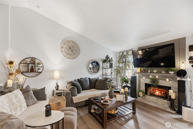 103 Corrin Court NW, Orting, WA 98360