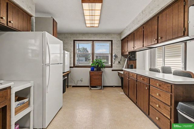 2023 E Dodge Street, Fremont, NE 68025