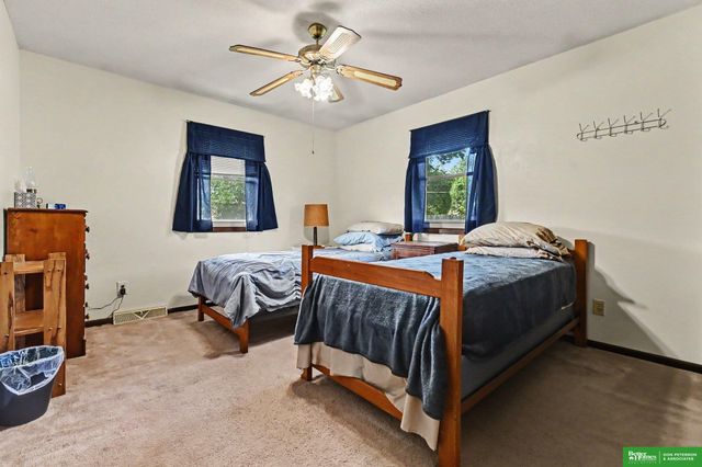2023 E Dodge Street, Fremont, NE 68025
