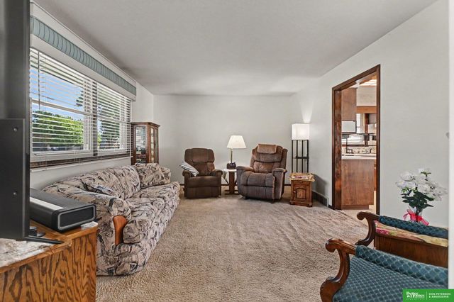 2023 E Dodge Street, Fremont, NE 68025