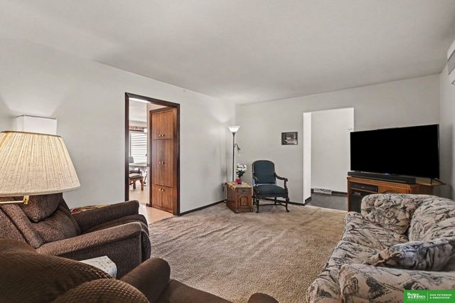 2023 E Dodge Street, Fremont, NE 68025