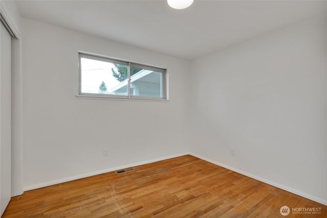 1361 S 279th Street, Des Moines, WA 98198