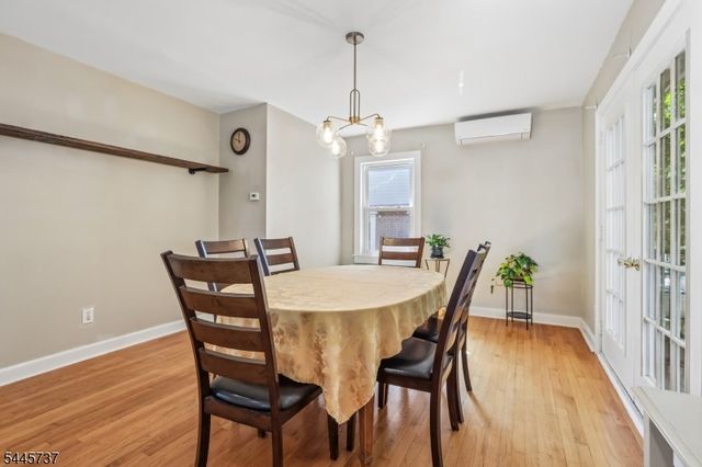 11 Woodward Ave, Bloomingdale Boro, NJ 07403