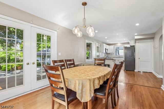 11 Woodward Ave, Bloomingdale Boro, NJ 07403