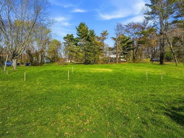 9 Montana Road, Hopkinton, MA 01748