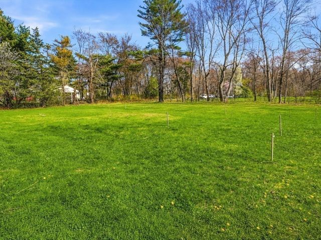 9 Montana Road, Hopkinton, MA 01748