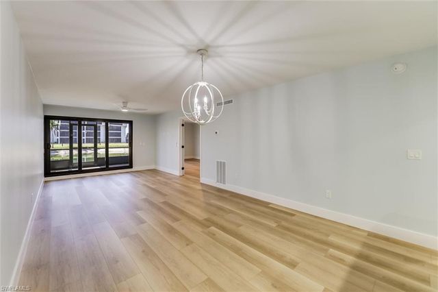 2445 W Gulf DR 6D, Sanibel, FL 33957