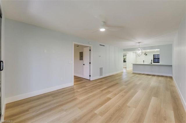 2445 W Gulf DR 6D, Sanibel, FL 33957