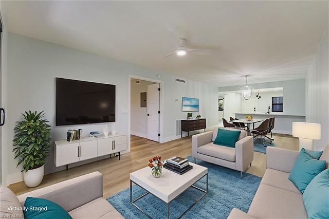 2445 W Gulf DR 6D, Sanibel, FL 33957