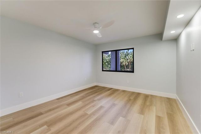 2445 W Gulf DR 6D, Sanibel, FL 33957