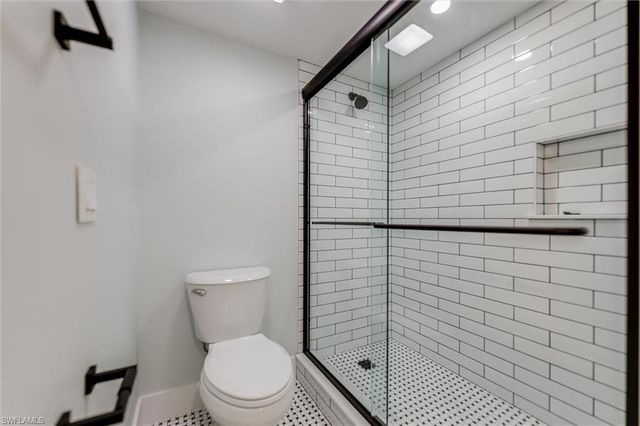 2445 W Gulf DR 6D, Sanibel, FL 33957