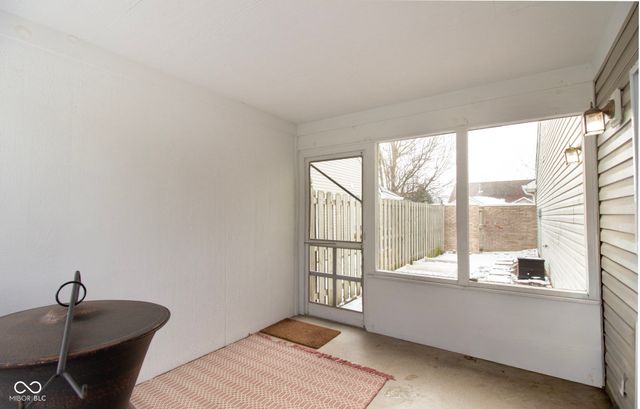 8140 Burnett Boulevard, Avon, IN 46123