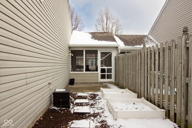 8140 Burnett Boulevard, Avon, IN 46123