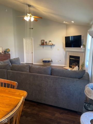 8140 Burnett Boulevard, Avon, IN 46123