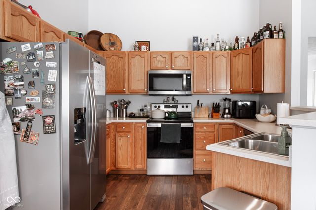 8140 Burnett Boulevard, Avon, IN 46123