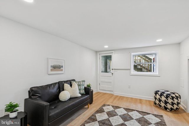 630 S POTOMAC ST, Baltimore, MD 21224